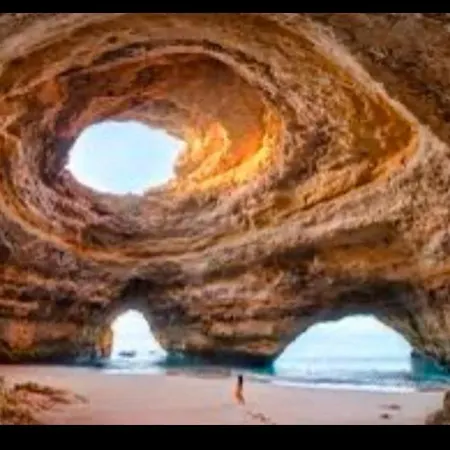 Rooms Lagos ラゴス